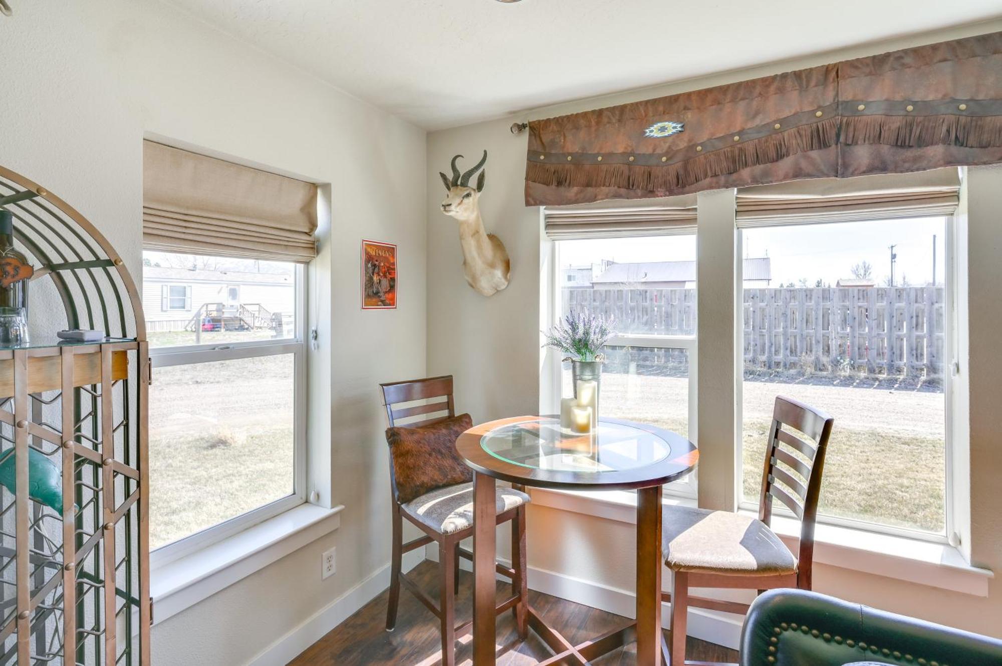 Ennis Vacation Rental With Balcony Walk To Downtown Екстериор снимка